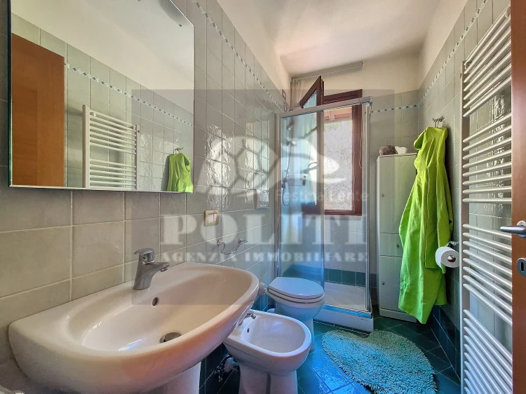 Empoli casa rustica bagno p1