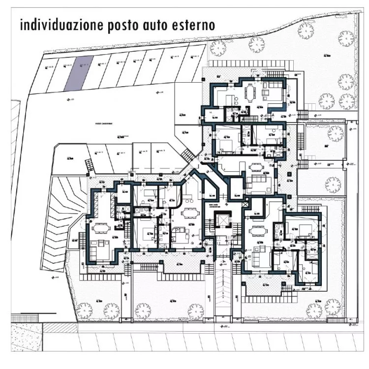 Empoli, quadrilocale con posto auto